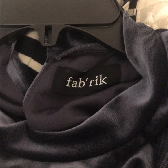 ✨PRICE DROP✨
Cute Velvet Dress - Picture 2 of 3